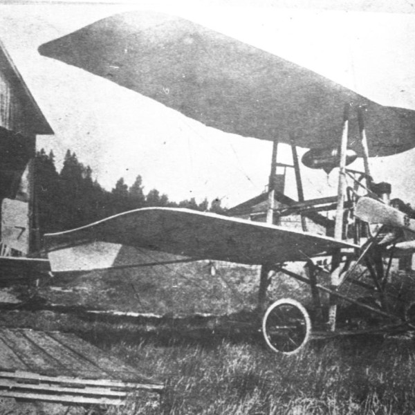 1.Самолет Гаккель-II.