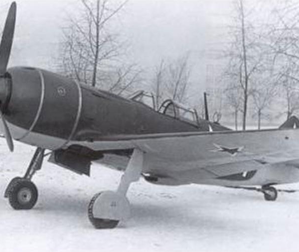 1.Ла-5 эталон 1944 года - прототип Ла-7.