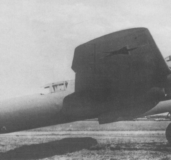 1.Опытный разведчик-бомбардировщик 65 с моторами АМ-44ТК.