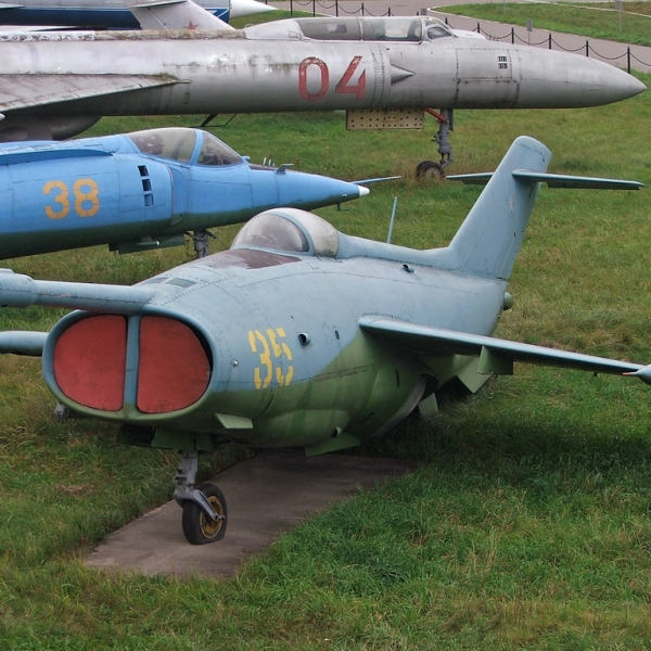 11.Як-36 в музее ВВС Монино.