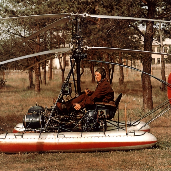 14.Вертолет Ка-10М.