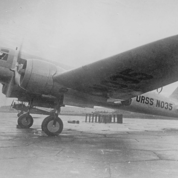 1б.Пассажирский самолет ПС-35.