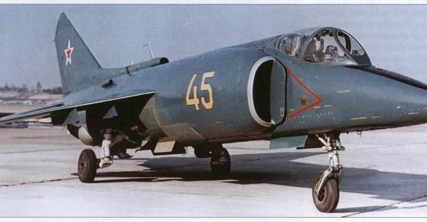 1е.Четвертый опытный Як-36М (ВМ-4).