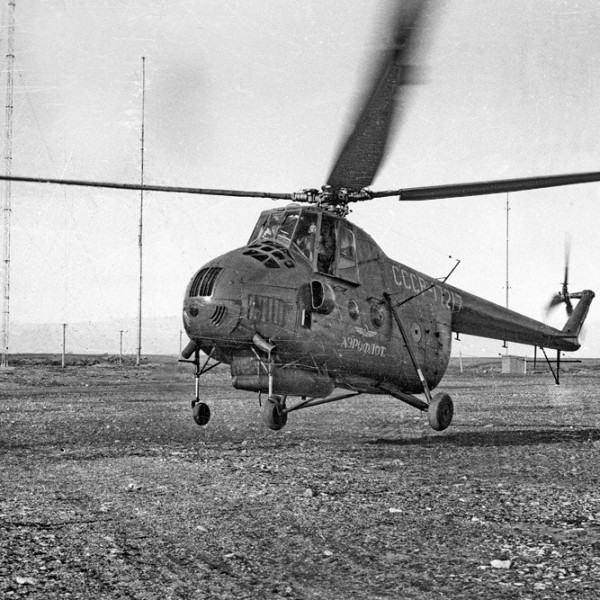1г.Ми-4 Аэрофлота на Шпицбергене. 1965 г. 1