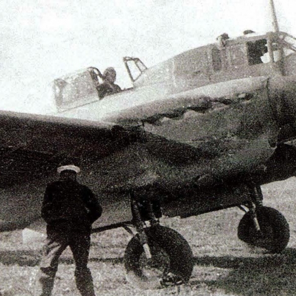 2.Пе-2УТ из авиации Балтийского флота. 2