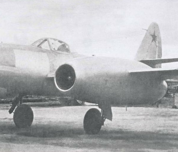 2.Су-11 (первый).