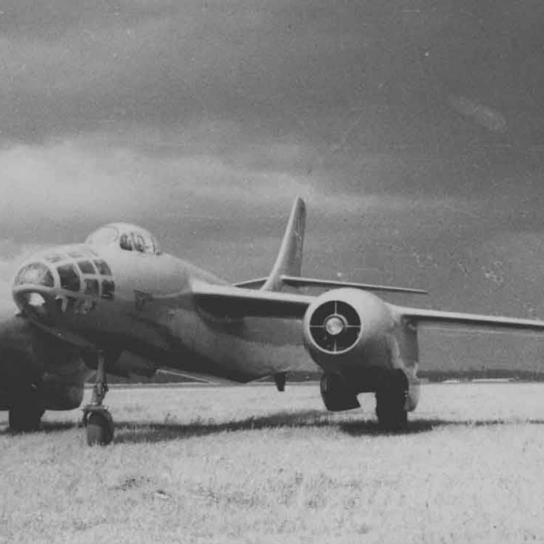 3.Бомбардировщик Ту-82 (Ту-22 первый). 2