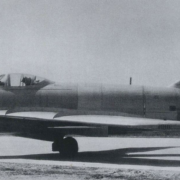 3.Ла-200 с РЛС Торий-А . 1950 г. 3
