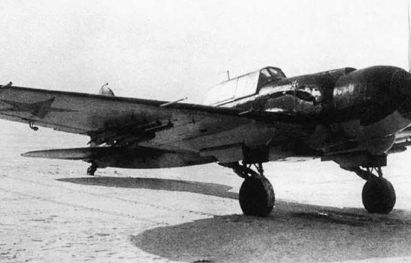 4.Штурмовик Ил-2 М-82. 4