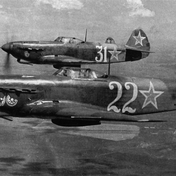 7.Як-9Д ВВС Черноморского флота над Крымом, апрель 1944 г.