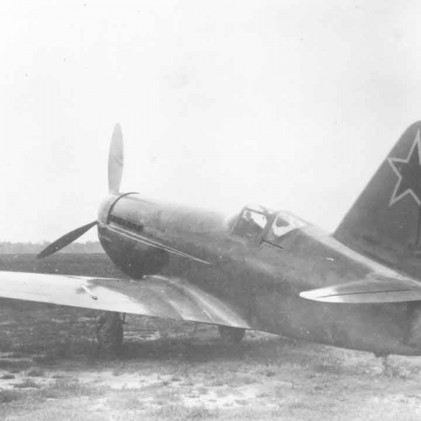 8.И-250-02 на испытаниях летом 1945 г. 3
