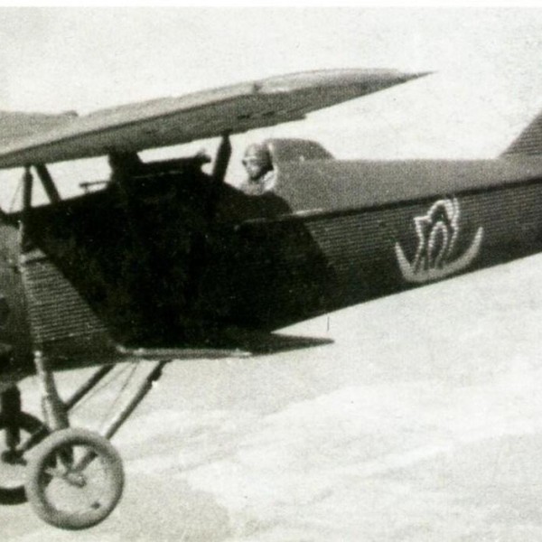 9.И-4 на сьемках к.ф. Крылья. Лето 1932 г.
