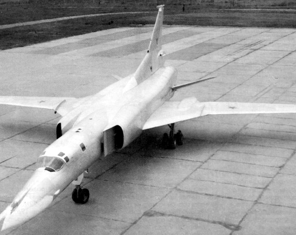 1.Первый летный Ту-22М0.