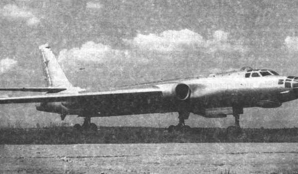 1.Первый опытный прототип Ту-16 - самолет 88-1