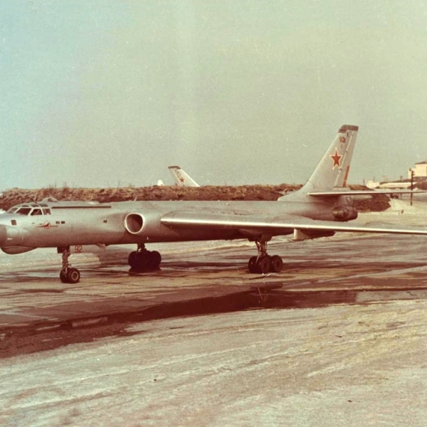 1.Ракетоносец Ту-16К-10.