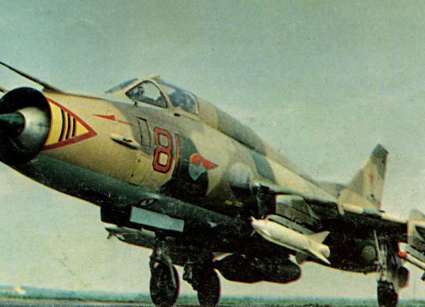 1.Су-17М3.