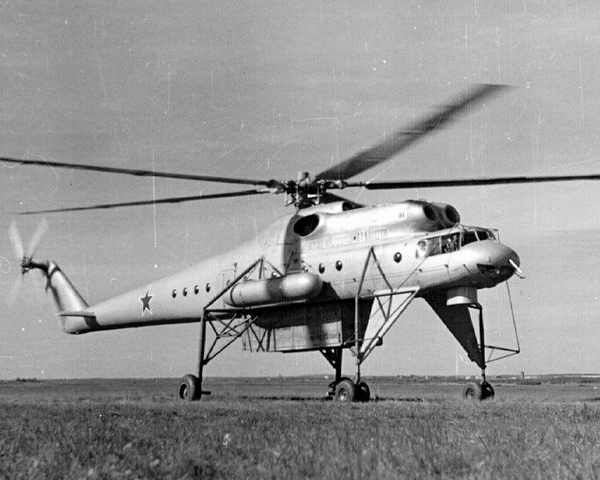 1.Транспортный вертолет Ми-10.