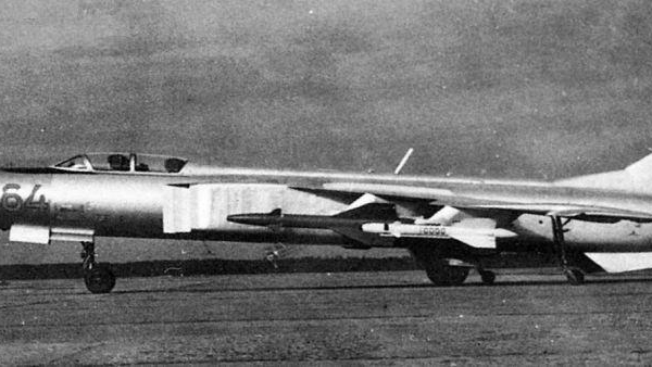 1а.Опытный перехватчик Як-28-64.