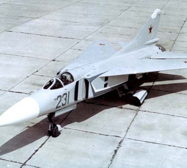 1б.Опытный МиГ-23 (23-11-1).