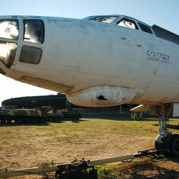 3.Носовая часть Ту-16А.