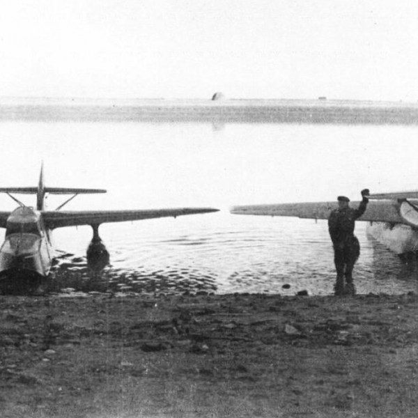 3.ПТ ПСН-1 после испытательного вылета на озере Ильмень.