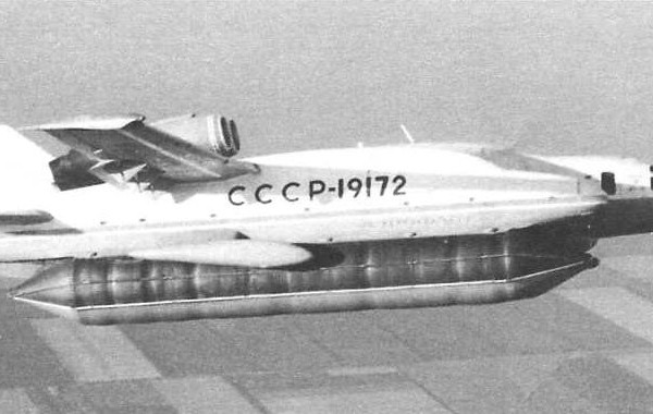 5.Полет ВВА-14 (1М) с выпущенным ПВПУ.