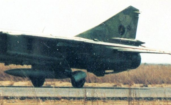 7.МиГ-23МЛ на пробеге.