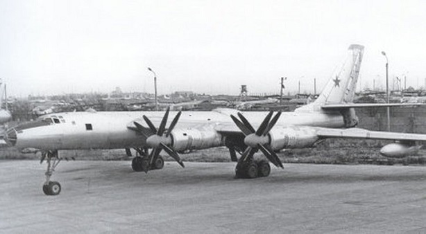 Tu-95LAL.jpg