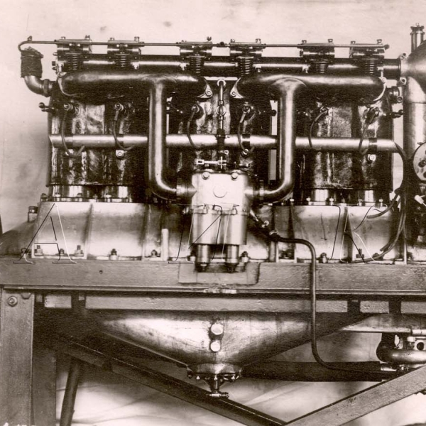 1.Двигатель ДЕКА М-100.