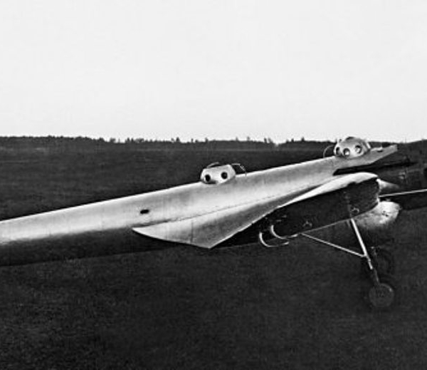 1.Самолет БОК-7 с дизельным двигателем АН-1РТК