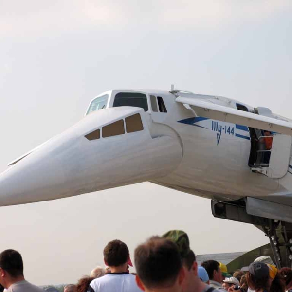 11.Носовая часть Ту-144Д.