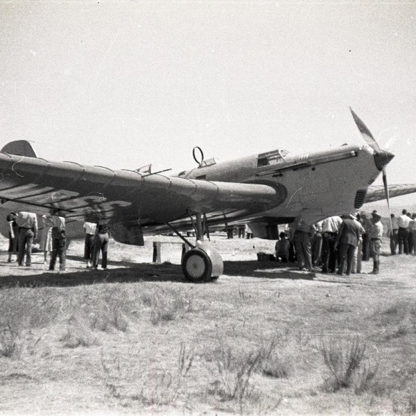 19г.АНТ-25-1 экипажа М.Громова после посадки в США. 4