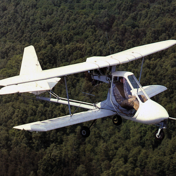 2.Авиатика-МАИ-890 в полете.