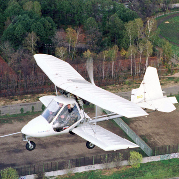 2.Авиатика-МАИ-890У в полете.