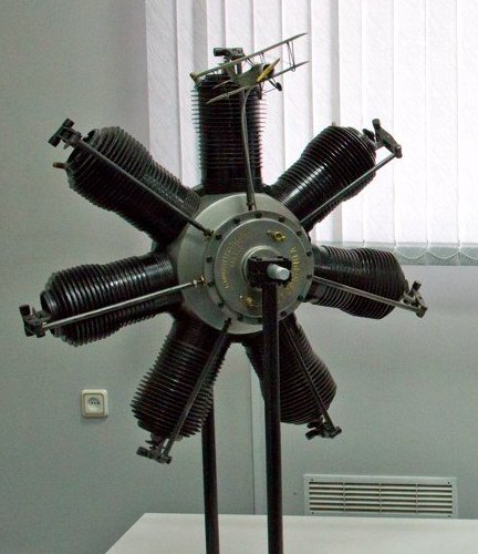 2.Двигатель Калеп-80. Музей.