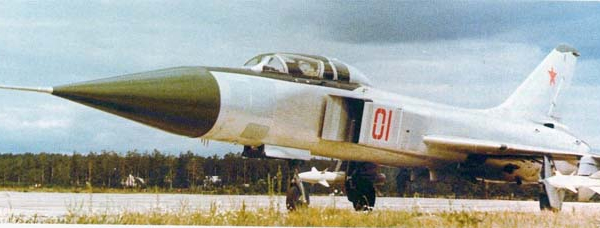2.Первый предсерийный Су-15УТ