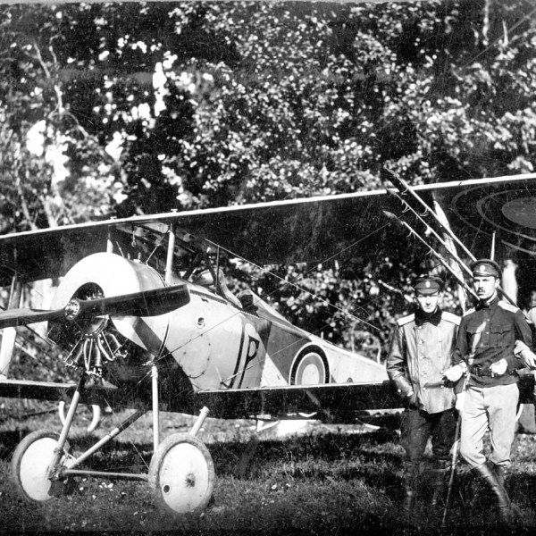 2.Русский Nieuport N.21 с ракетами Ле-Приер. Юго-Западный фронт. Лето 1917 г.