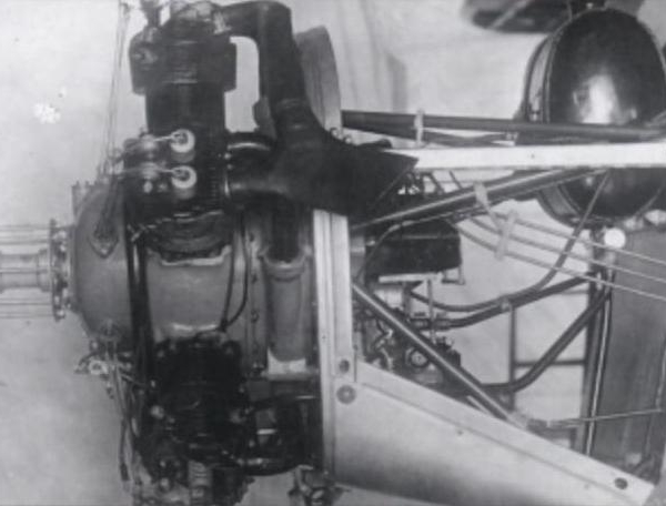 3.Двигатель МГ-11 на самолете У-5. 1940 г.