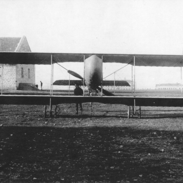 3.Farman F.40. Вид спереди.