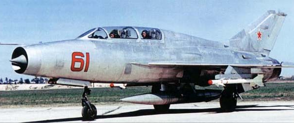 3.Прототип МиГ-21У (Е-6У-1). 3