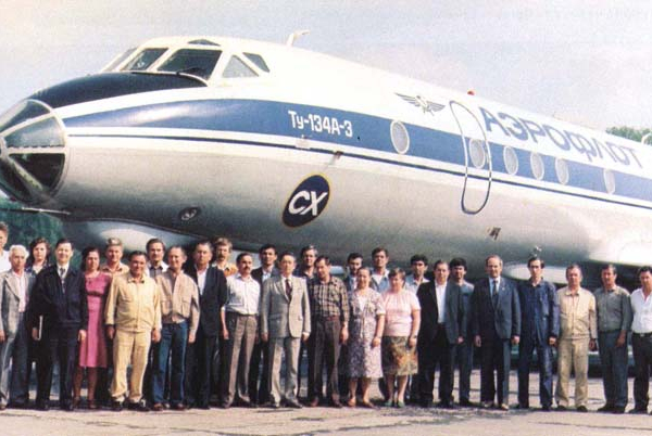 4.Передача заказчику крайнего серийного Ту-134СХ.
