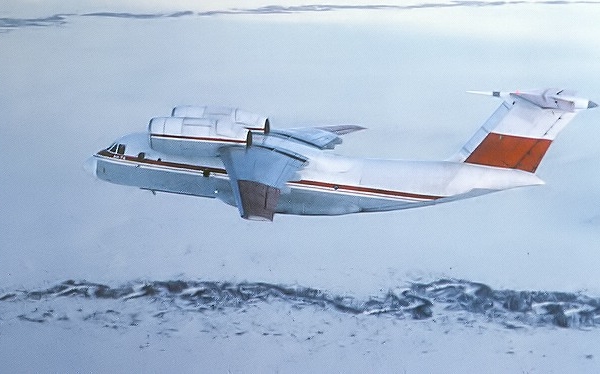 5.Первый предсерийный Ан-74 в полете.