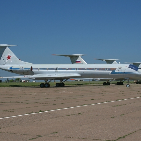 5.Ту-134УБ-Л на стоянках.