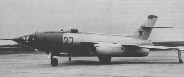 5.Як-27Р на контрольных испытаниях, 1959 г. 1