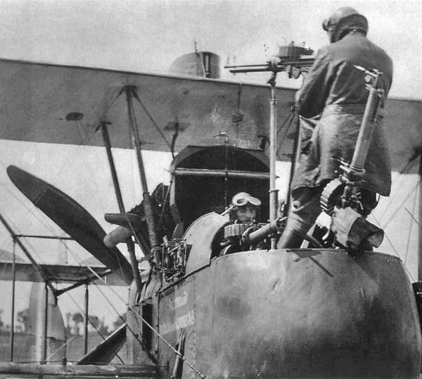 6.Один из вариантов установки пул. Lewis на самолет 1 Мировой. Farman F.40