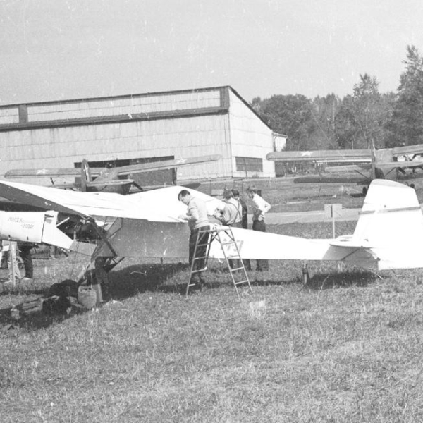 6б.Самолет М-3 на стоянке. Август 1987 г.