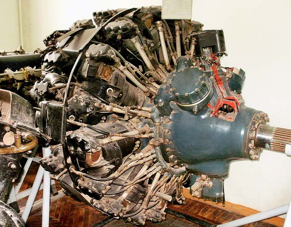 Двигатель АШ-73ТК.