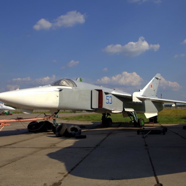 Су-24МП подготовленный к передаче в парк Патриот. Лето 2016 г.