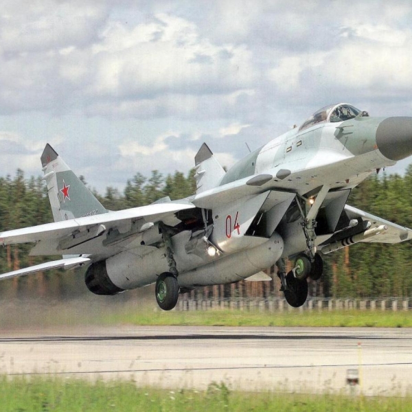 1.Истребитель МиГ-29СМТ.