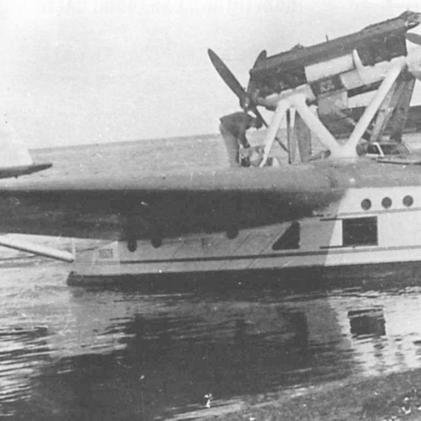 13а.Savoia-Marchetti S.55 в Хабаровском гидропорту.